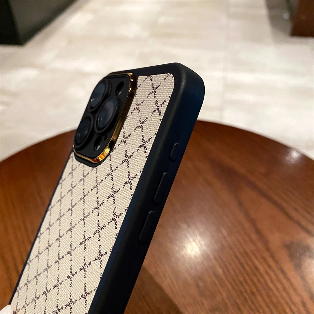 Lattice Transparent Film Case - iPhone 13-15 Pro Max