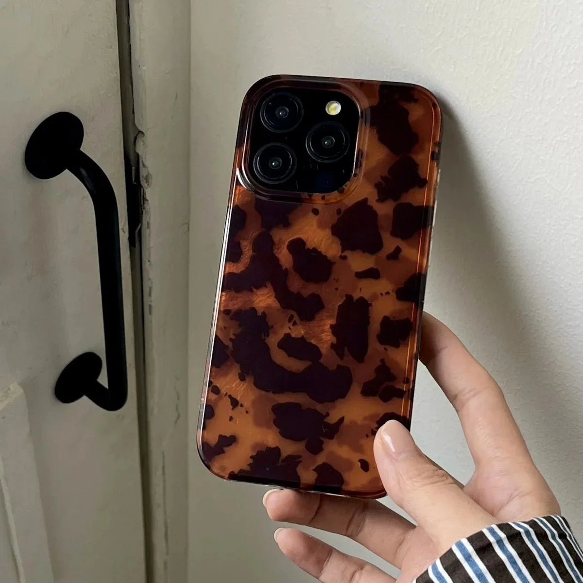 Retro Amber Leopard Case - iPhone 7-15 XR XS Max