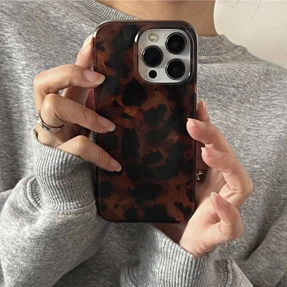 Retro Amber Leopard Case - iPhone 7-15 XR XS Max