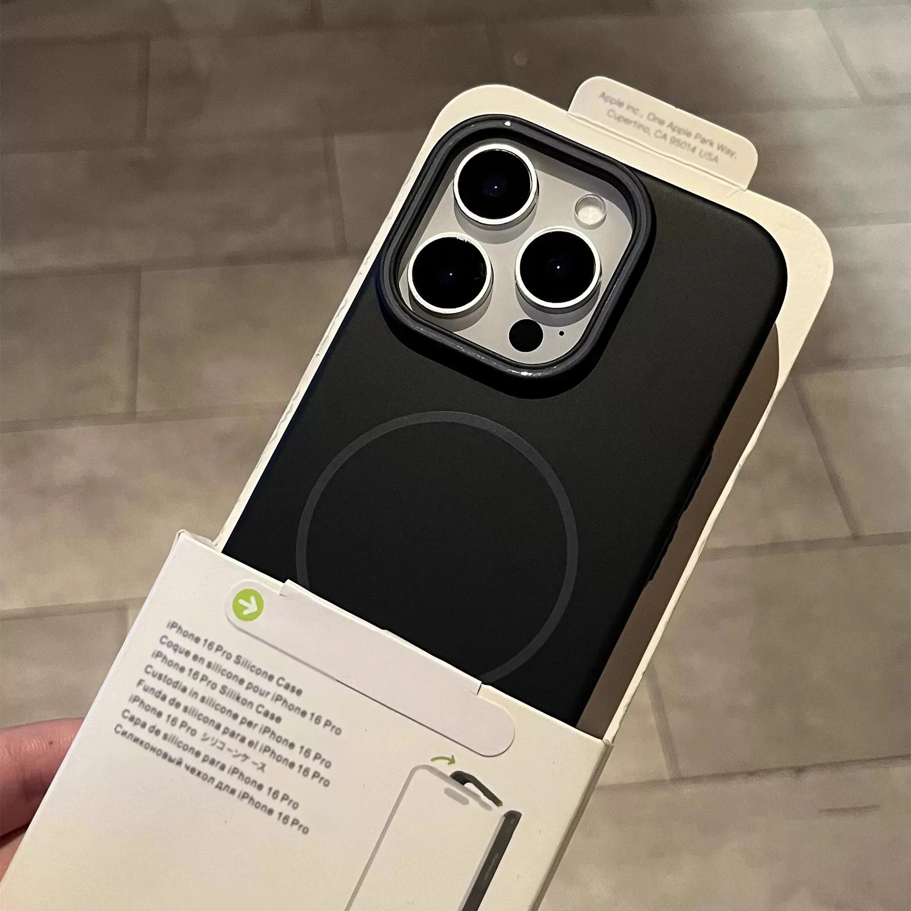 Ultra Thin PC Magsafe Case - iPhone 11-15 XR XS Max