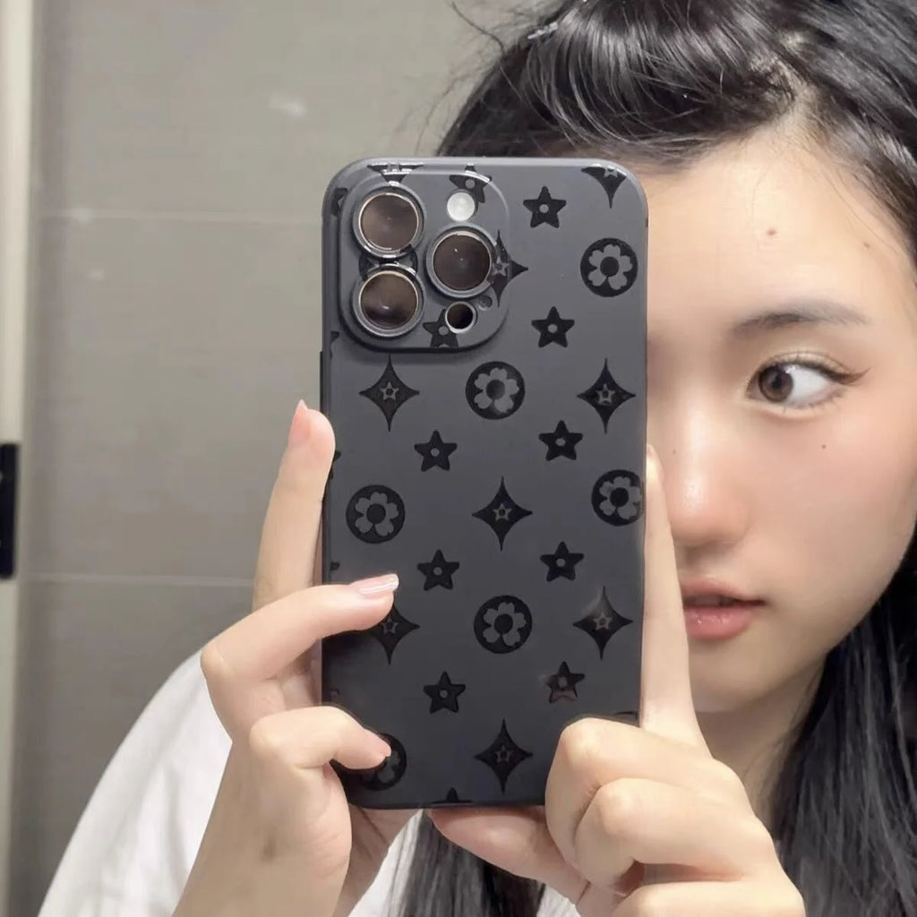 Retro Classic Black Case - iPhone 12-16 Pro Max