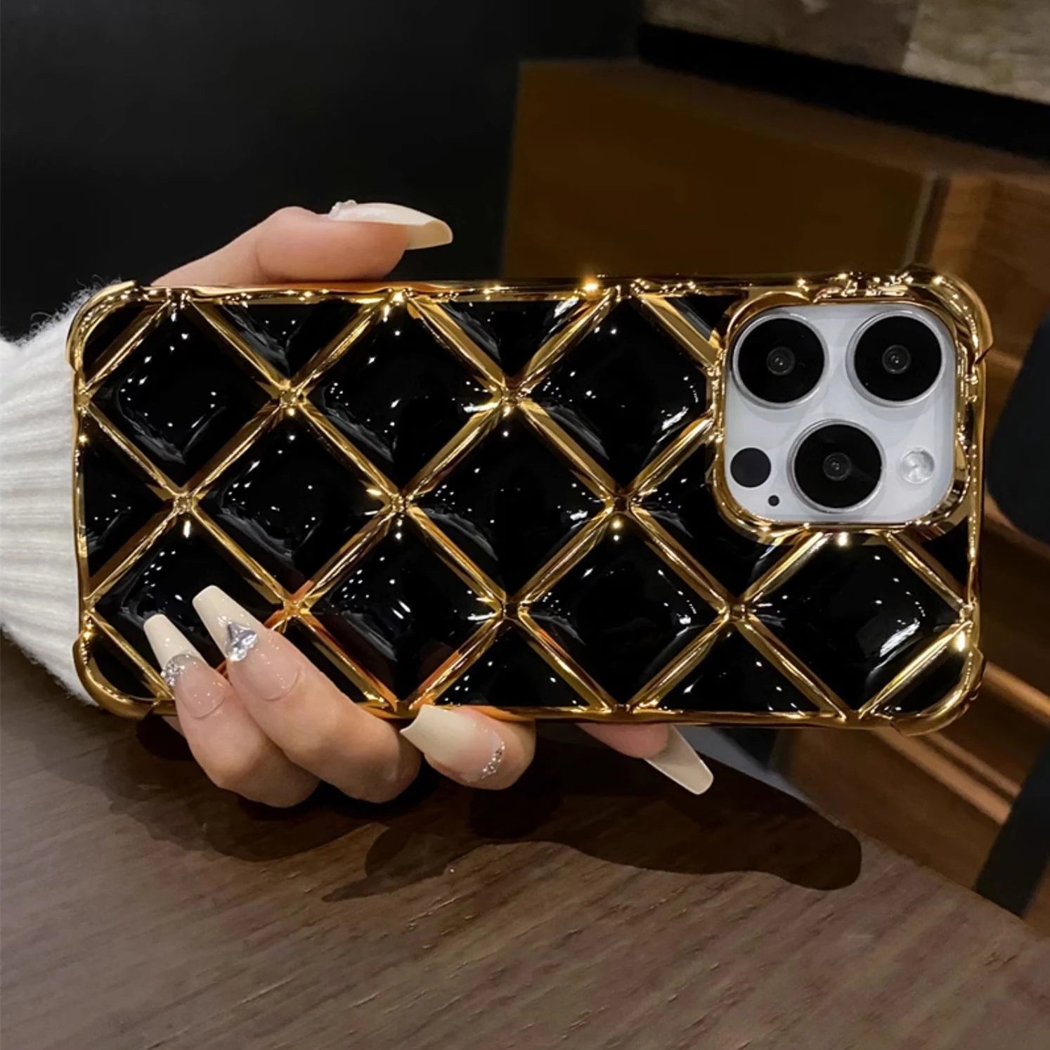Gold Grid Shockproof Case - iPhone 12-14 Pro Max